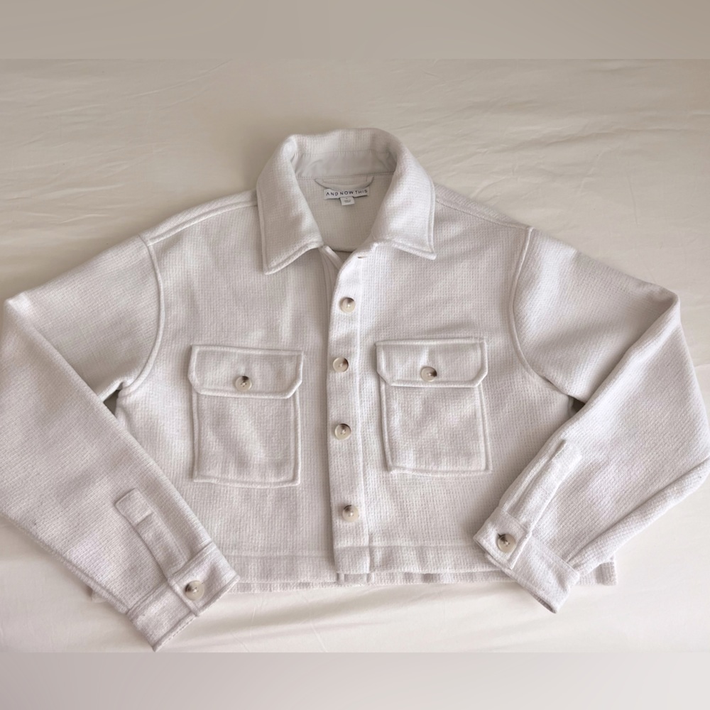 White crop top coat